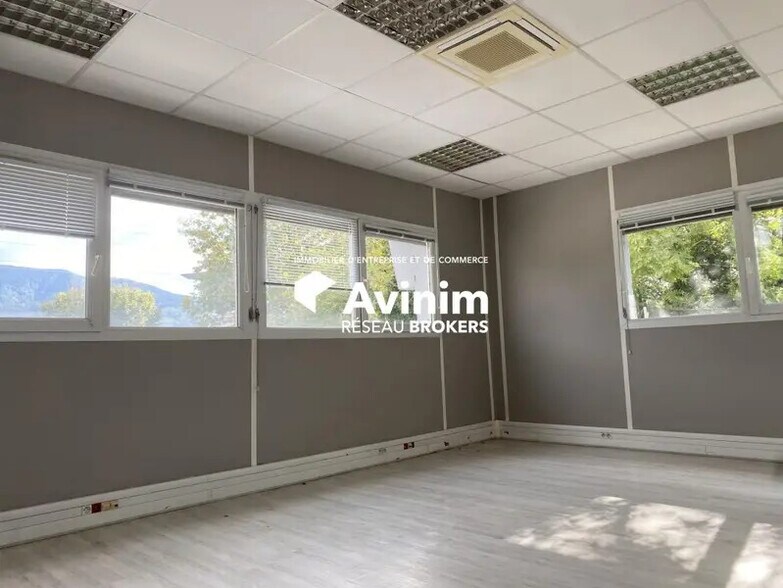 Bureau dans Montbonnot-Saint-Martin à vendre - Photo intérieure – Image 3 sur 12