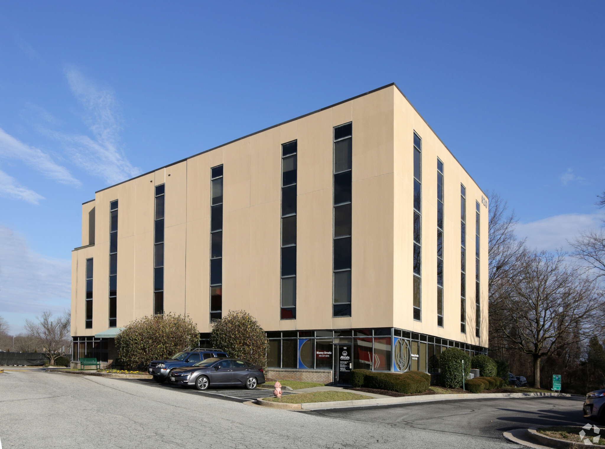 920 Providence Rd, Towson, MD à louer Photo principale– Image 1 sur 6