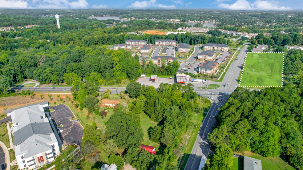 3150 Charlotte Hwy, Mooresville, NC à vendre - Photo de l’immeuble – Image 2 sur 2