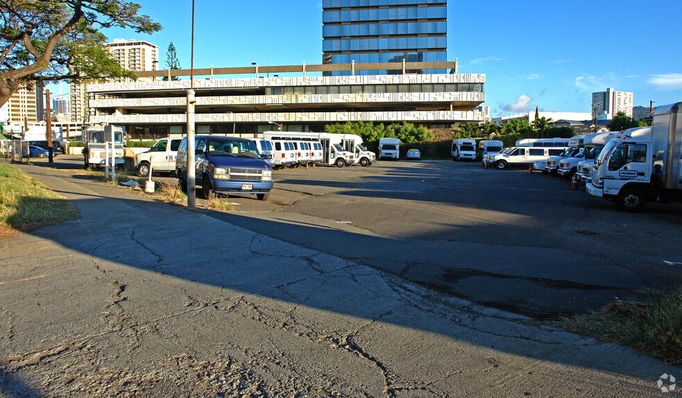 1830 Kapiolani Blvd, Honolulu, HI à vendre - Photo de l’immeuble – Image 3 sur 13