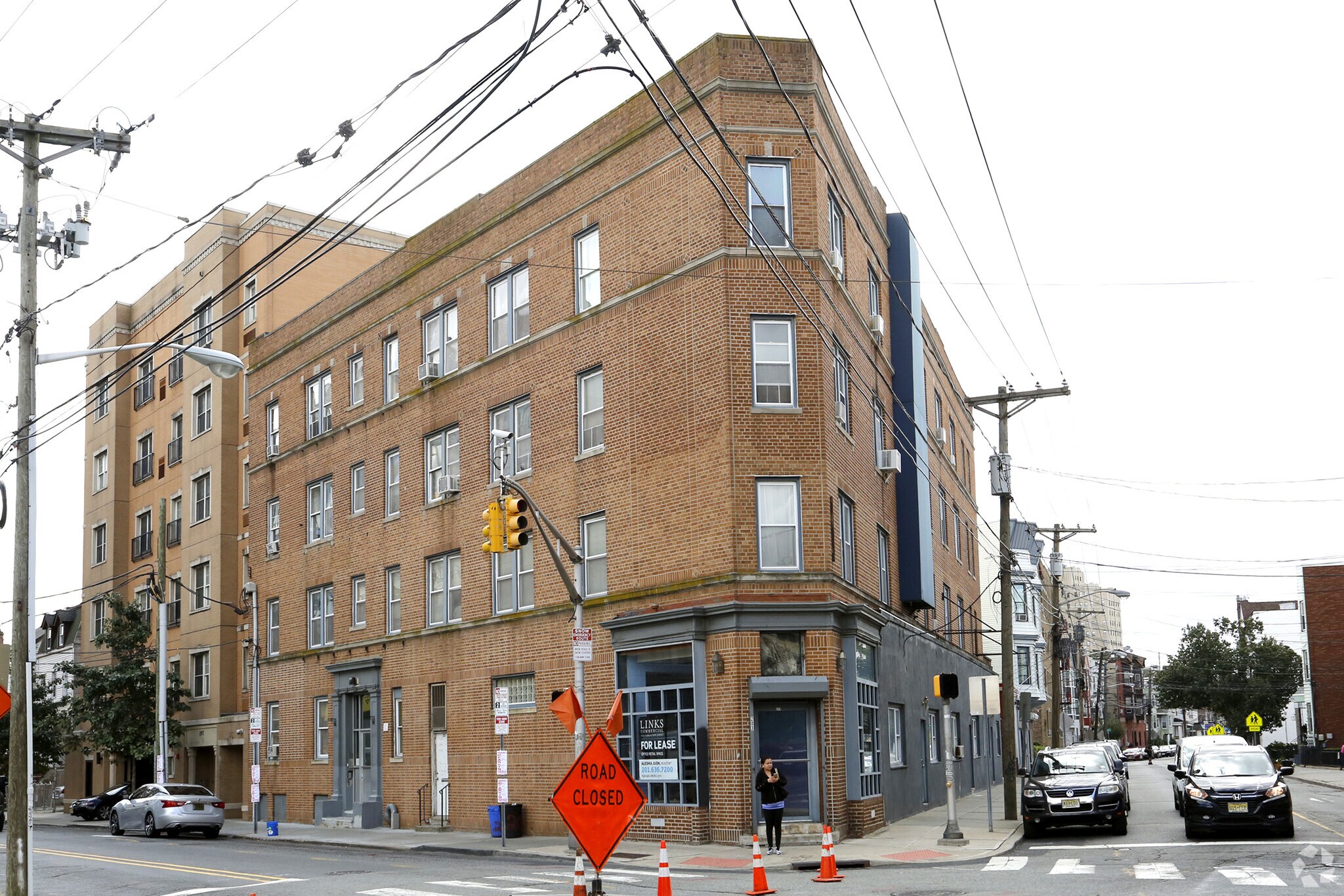 203 ACADEMY St, Jersey City, NJ à louer Photo de l’immeuble– Image 1 sur 35