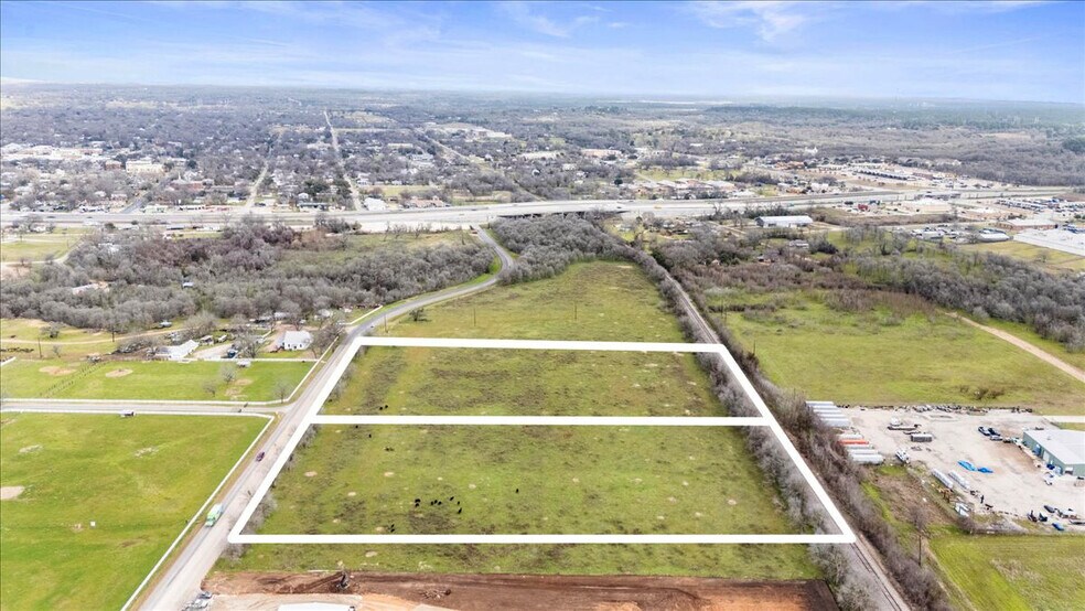 Lovers Lane 5 acre tract, Bastrop, TX à vendre - Photo de l’immeuble – Image 2 sur 18
