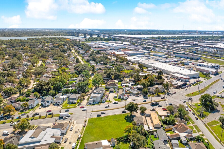 4701 Jefferson Hwy, New Orleans, LA à vendre - Photo de l’immeuble – Image 2 sur 10