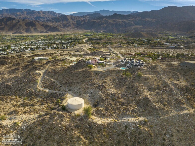 Estate Sale in Cahuilla Hills portefeuille de 3 biens à vendre sur LoopNet.fr - Aérien – Image 3 sur 16