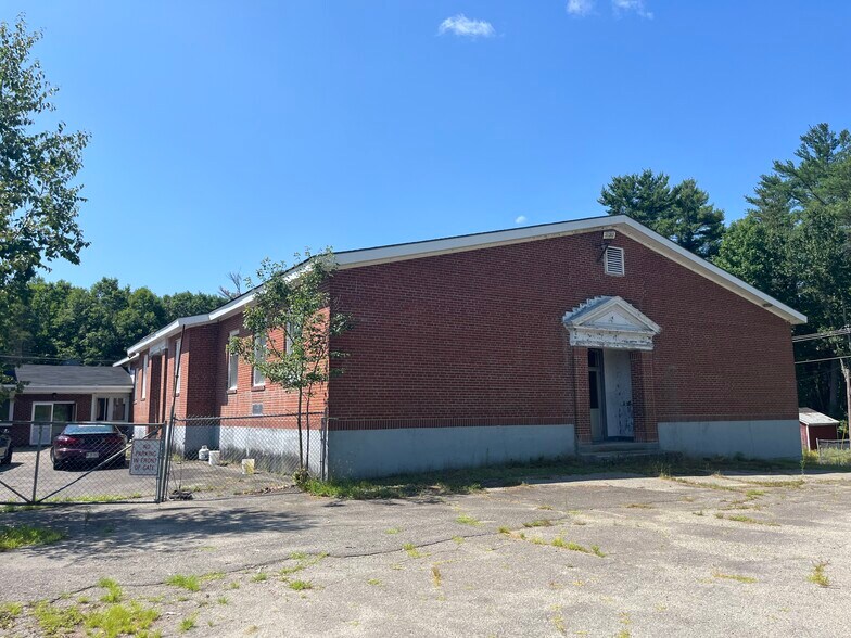 41 Graham ln, Mattawamkeag, ME à vendre - Photo principale – Image 1 sur 11