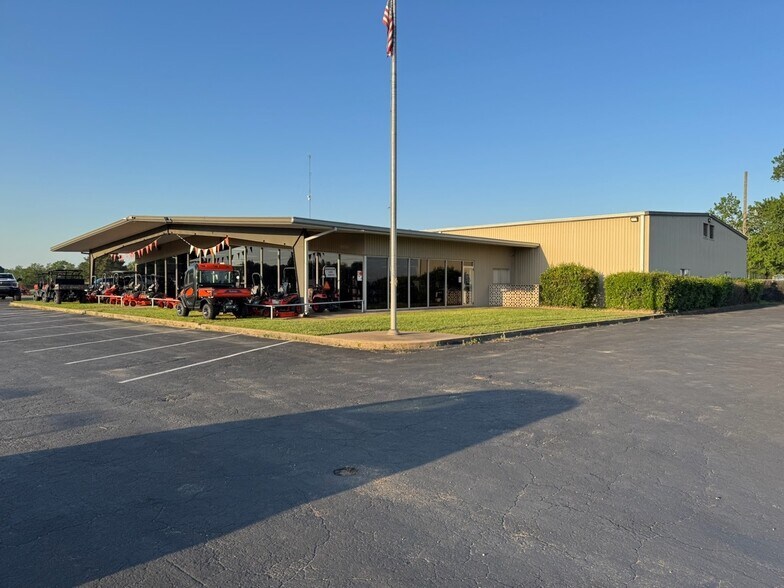 1537 Highway 36, Sealy, TX à louer - Photo de l’immeuble – Image 3 sur 14