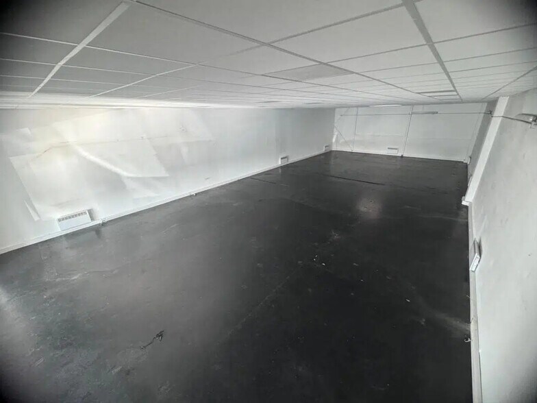 8/10 Rue Paul Appel, SAINT-OUEN-L'AUMONE à louer - Photo de l’immeuble – Image 2 sur 5