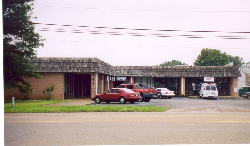141 Highway 72 E, Collierville, TN à louer - Photo de l’immeuble – Image 2 sur 2