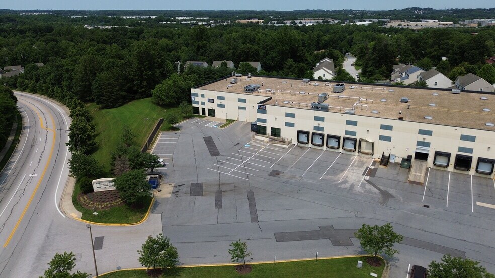 7071 Dorsey Run Rd, Elkridge, MD à louer - Photo de l’immeuble – Image 3 sur 5