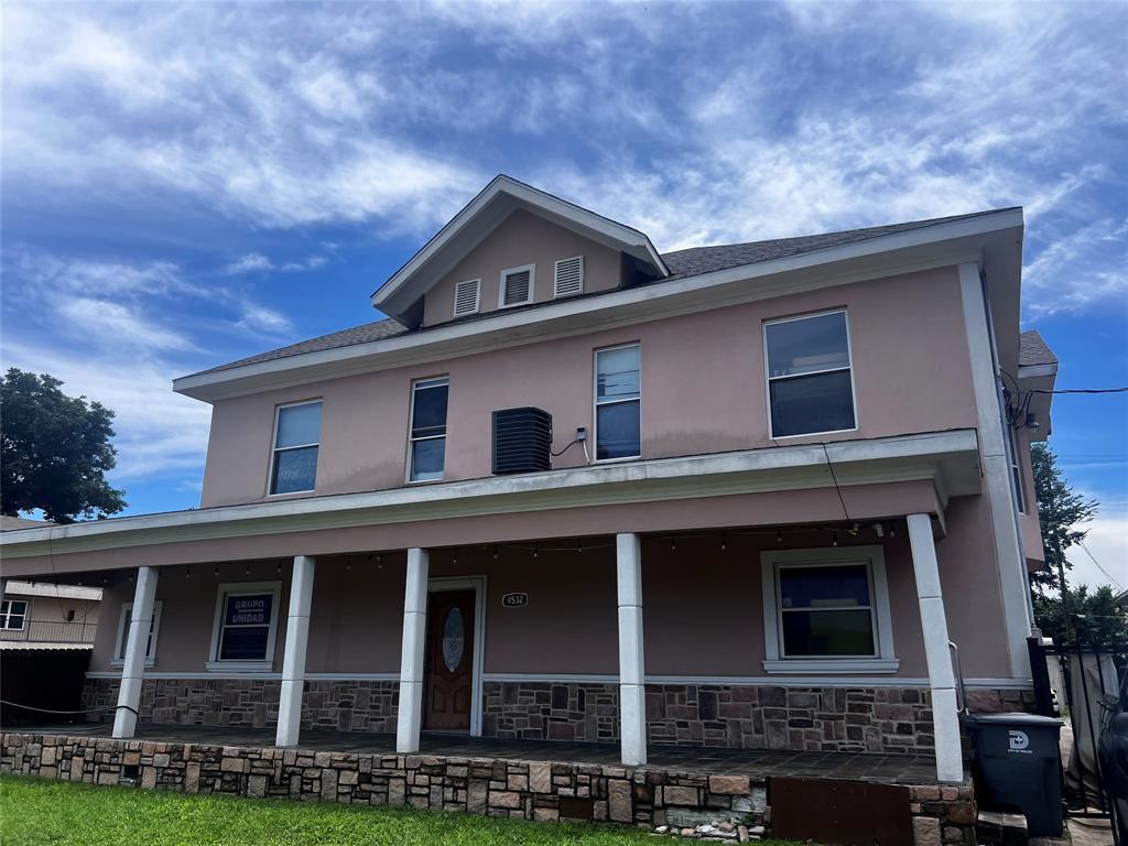 4532 Columbia Ave, Dallas, TX à vendre Photo de l’immeuble– Image 1 sur 5