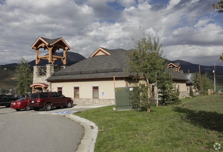 265 Tanglewood Ln, Silverthorne, CO à vendre - Photo de l’immeuble – Image 2 sur 66