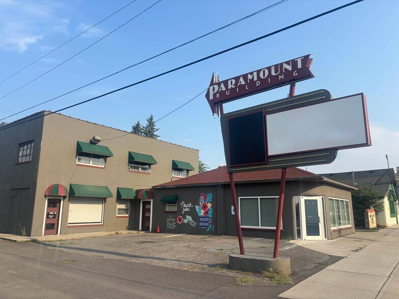 2713-2715 N Monroe St, Spokane, WA à louer - Photo de l’immeuble – Image 1 sur 1