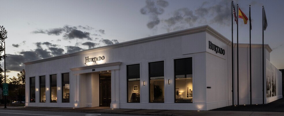 208 English Rd, High Point, NC à louer - Photo de l’immeuble – Image 3 sur 5