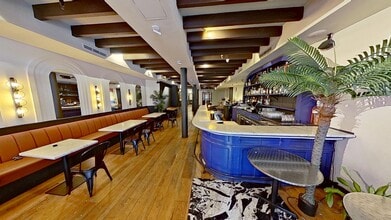 334-336 Bowery, New York, NY à louer Photo intérieure– Image 2 sur 14