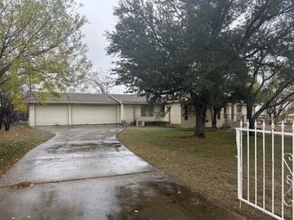 Plus de détails pour 1204 W Pecan St, Pflugerville, TX - Bureau à louer
