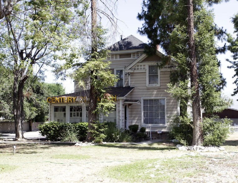 501 W San Bernardino Rd, Covina, CA à vendre - Photo de l’immeuble – Image 2 sur 10