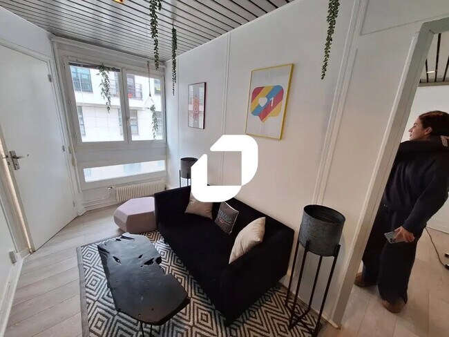 Plus de détails pour Bureau à louer