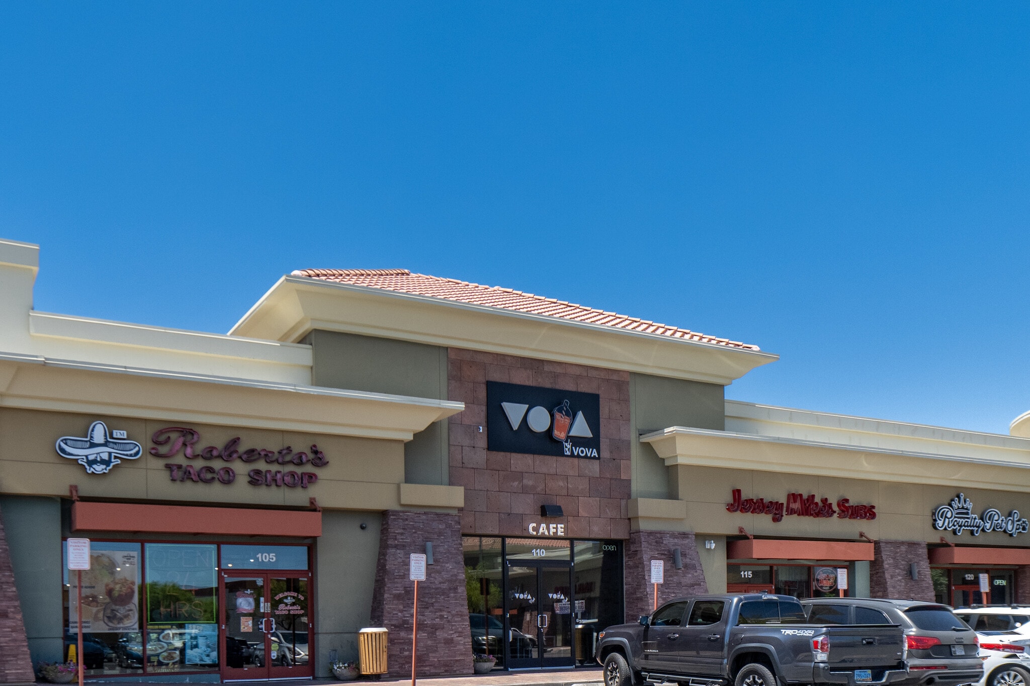 8680 W Warm Springs Rd, Las Vegas, NV à louer Photo de l’immeuble– Image 1 sur 6