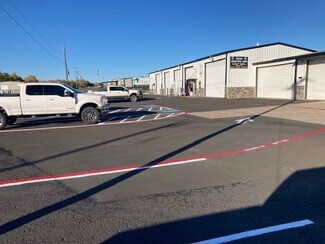 Plus de détails pour 701 Bear Cat Rd, Aledo, TX - Industriel/Logistique à louer