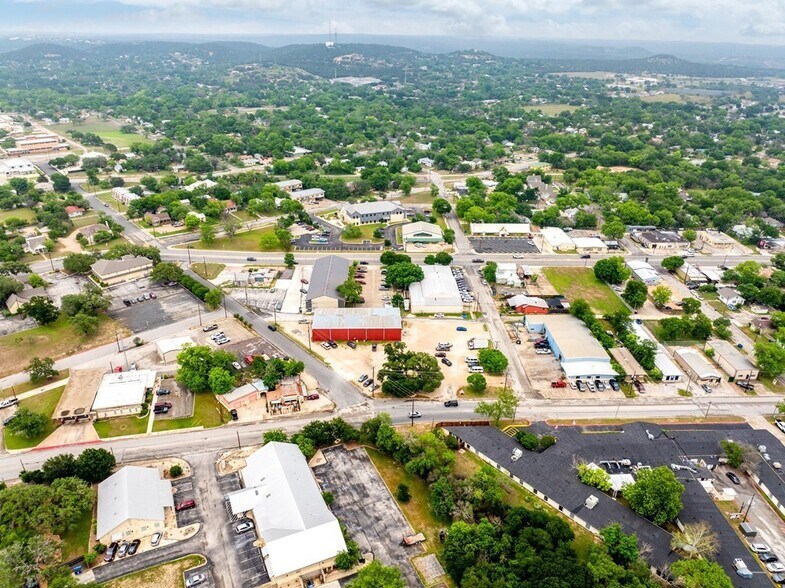 1100 Water St, Kerrville, TX à vendre - Photo de l’immeuble – Image 3 sur 28
