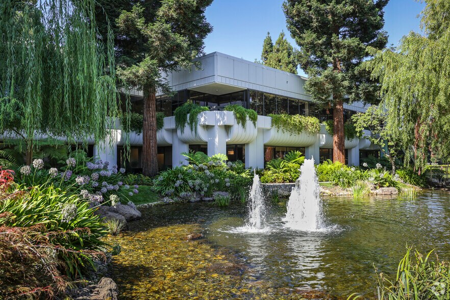 1001 Page Mill Rd, Palo Alto, CA à louer - Photo de l’immeuble – Image 2 sur 15