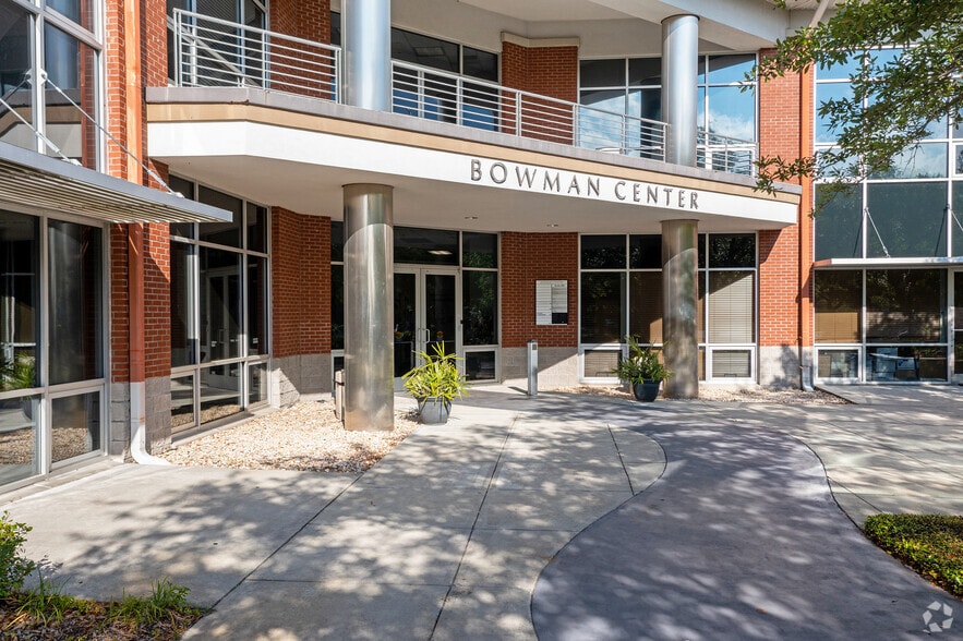 1156 Bowman Rd, Mount Pleasant, SC à louer - Photo principale – Image 1 sur 22