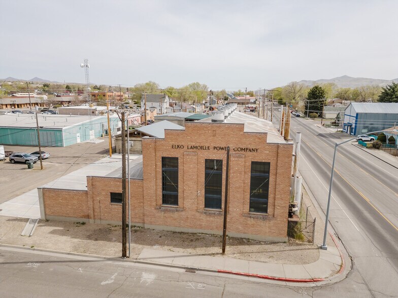 240 7th st, Elko, NV à vendre - Photo de l’immeuble – Image 2 sur 50