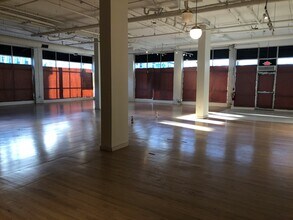 80 S River St, Aurora, IL à louer Photo intérieure– Image 1 sur 4