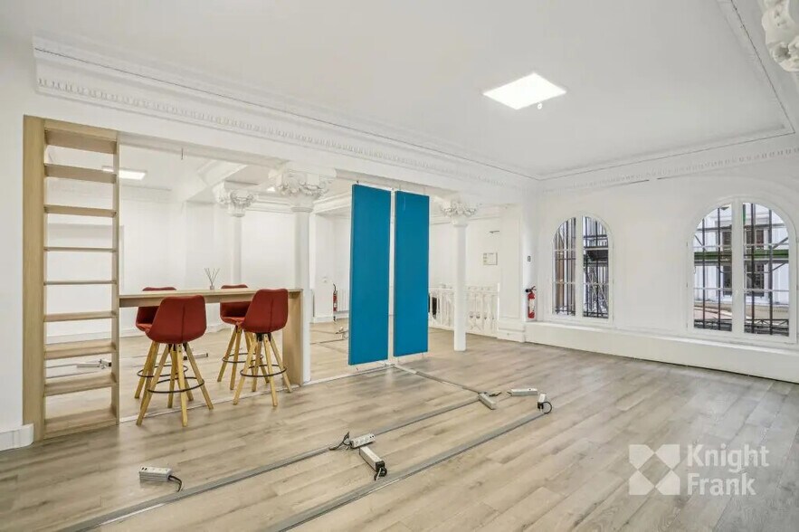 40 Rue De Trévise, Paris à louer - Photo de l’immeuble – Image 3 sur 9