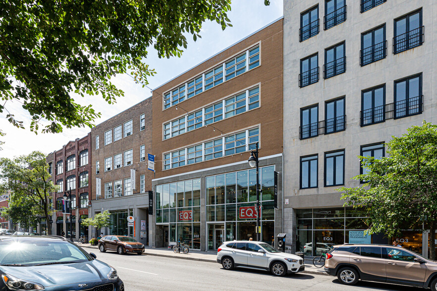 4428-4434 Boul Saint-Laurent, Montréal, QC à louer - Photo de l’immeuble – Image 2 sur 4
