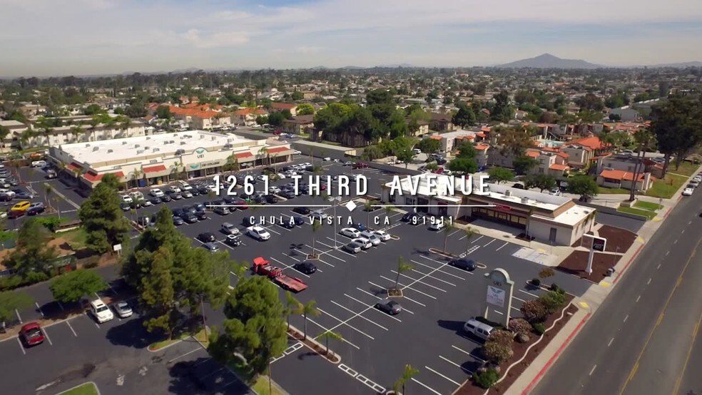 1261 3rd Ave, Chula Vista, CA à louer - Vidéo sur l’annonce professionnelle – Image 2 sur 18