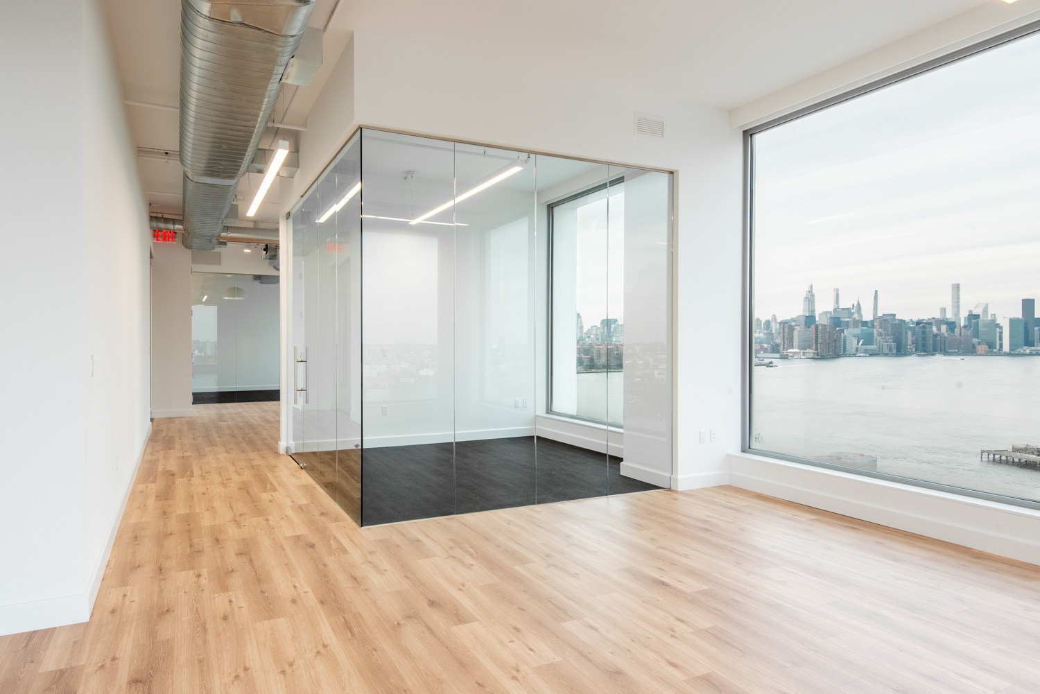 10 Grand St, Brooklyn, NY à louer Photo intérieure– Image 1 sur 12