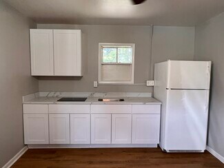 Plus de détails pour 349 Halltown Rd, Harpers Ferry, WV - Logement à vendre