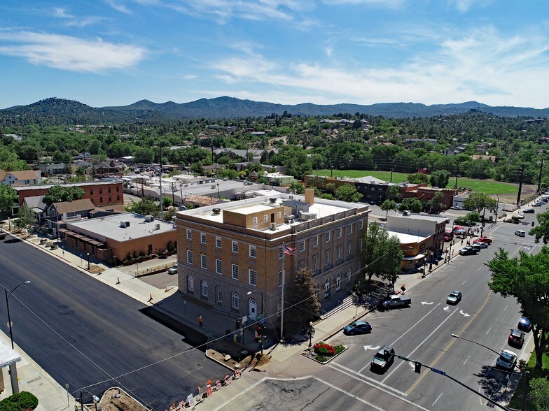 101 W Goodwin St, Prescott, AZ à louer - Photo de l’immeuble – Image 3 sur 3