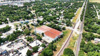 Plus de détails pour 312 Camacho St, San Marcos, TX - Industriel/Logistique à vendre