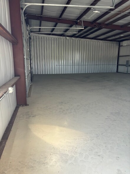 3012 FM 621, San Marcos, TX à louer - Photo de l’immeuble – Image 3 sur 11
