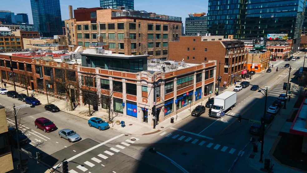 800-806 W Washington Blvd, Chicago, IL à louer - Photo de l’immeuble – Image 1 sur 10
