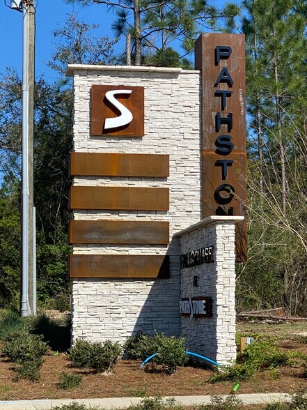 Lot 2 Nine Mile, Pensacola, FL à vendre - Photo de l’immeuble – Image 2 sur 5