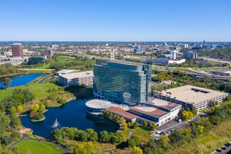 Plus de détails pour 3500 Lacey Rd, Downers Grove, IL - Bureau à louer