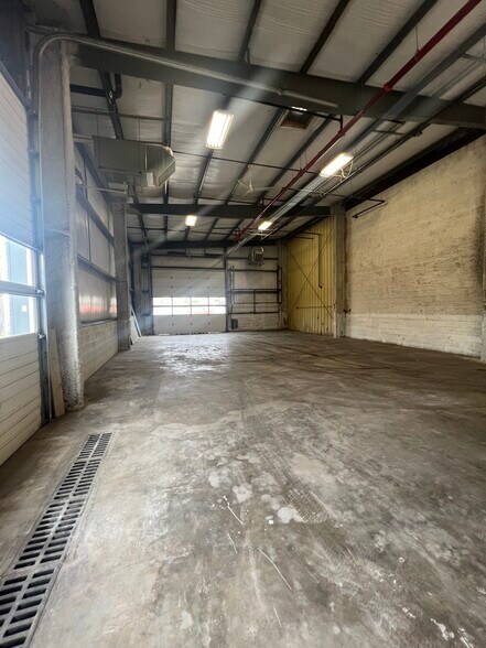 2699-2705 Richmond Ter, Staten Island, NY à louer - Photo intérieure – Image 1 sur 15