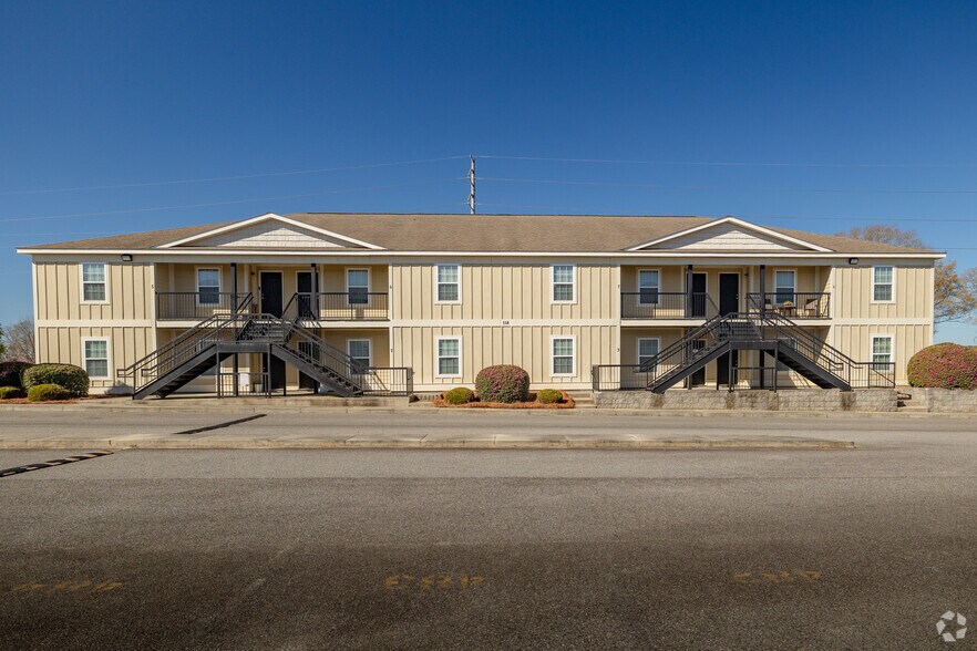 101 Oak Forest Ln, Tifton, GA à vendre - Photo de l’immeuble – Image 3 sur 10