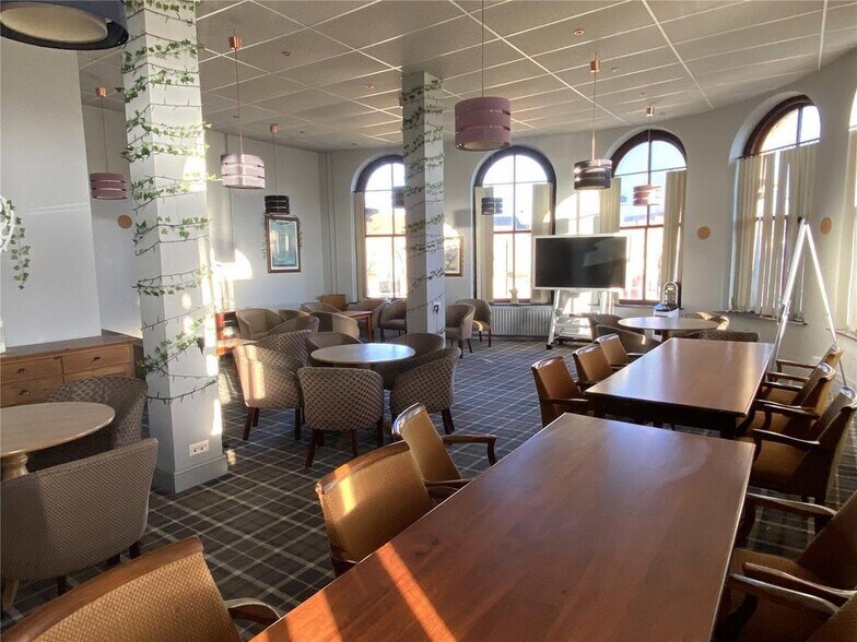 40 Station Rd, Batley à vendre - Photo intérieure – Image 3 sur 11