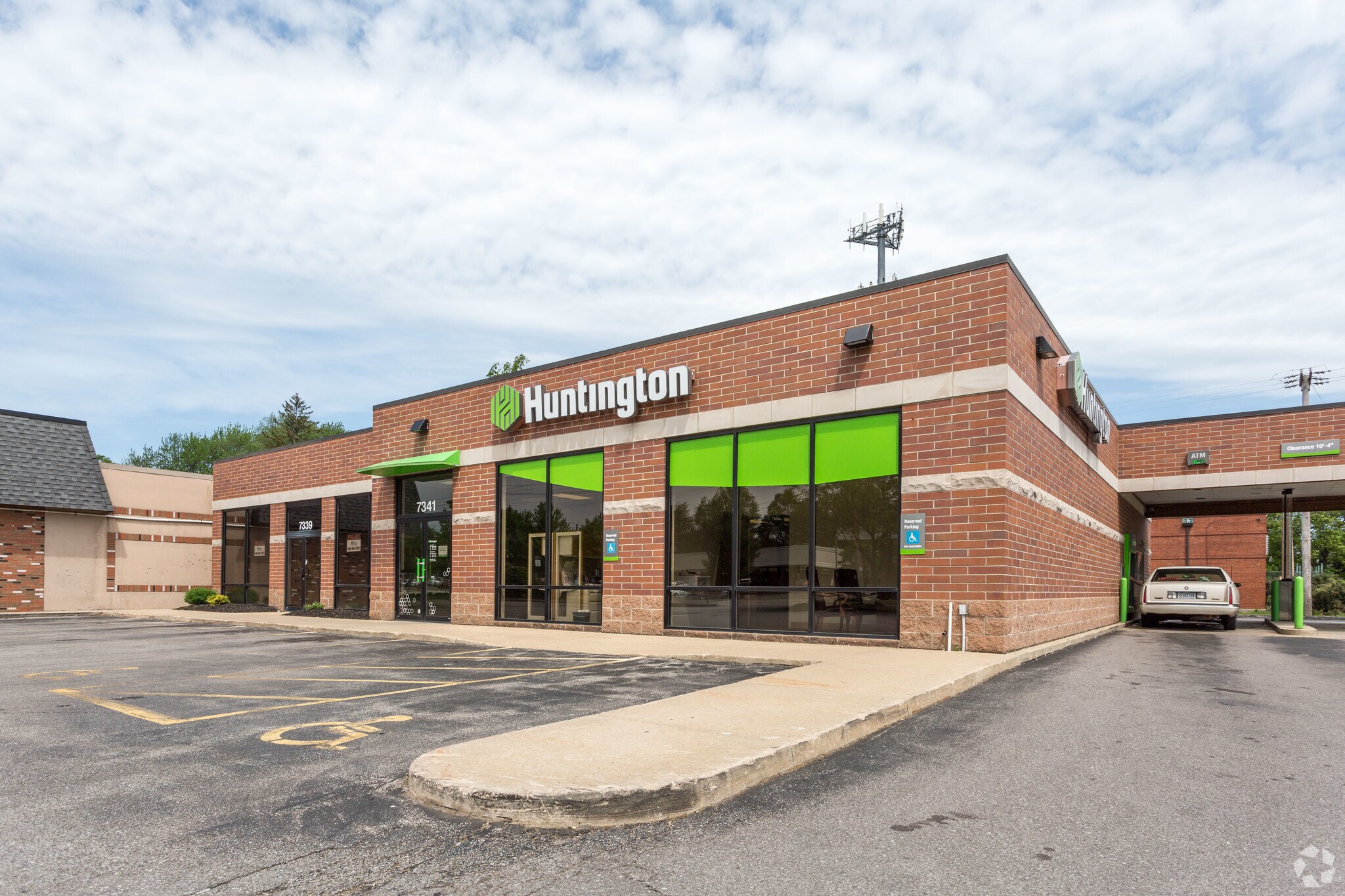 7339-7341 Lakeshore Blvd, Mentor, OH à louer Photo de l’immeuble– Image 1 sur 3