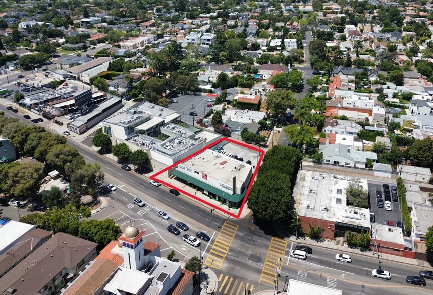 1601-1611 S Robertson Blvd, Los Angeles, CA à vendre - Photo de l’immeuble – Image 3 sur 16