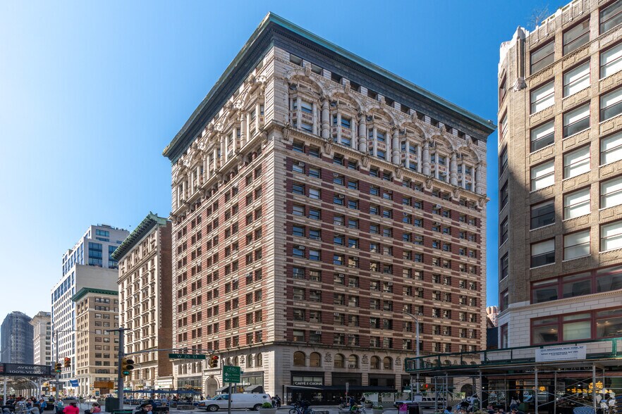 1133 Broadway, New York, NY à louer - Photo de l’immeuble – Image 1 sur 13