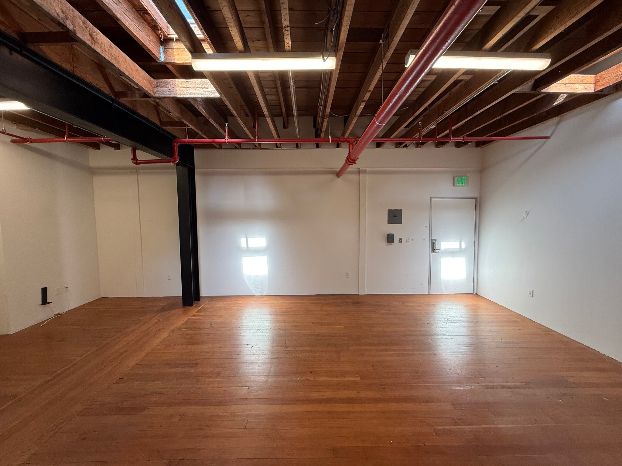5176 Santa Monica Blvd, Los Angeles, CA à louer Photo intérieure– Image 1 sur 9