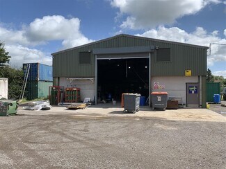 Plus de détails pour Bowden, Henstridge - Industriel/Logistique à louer