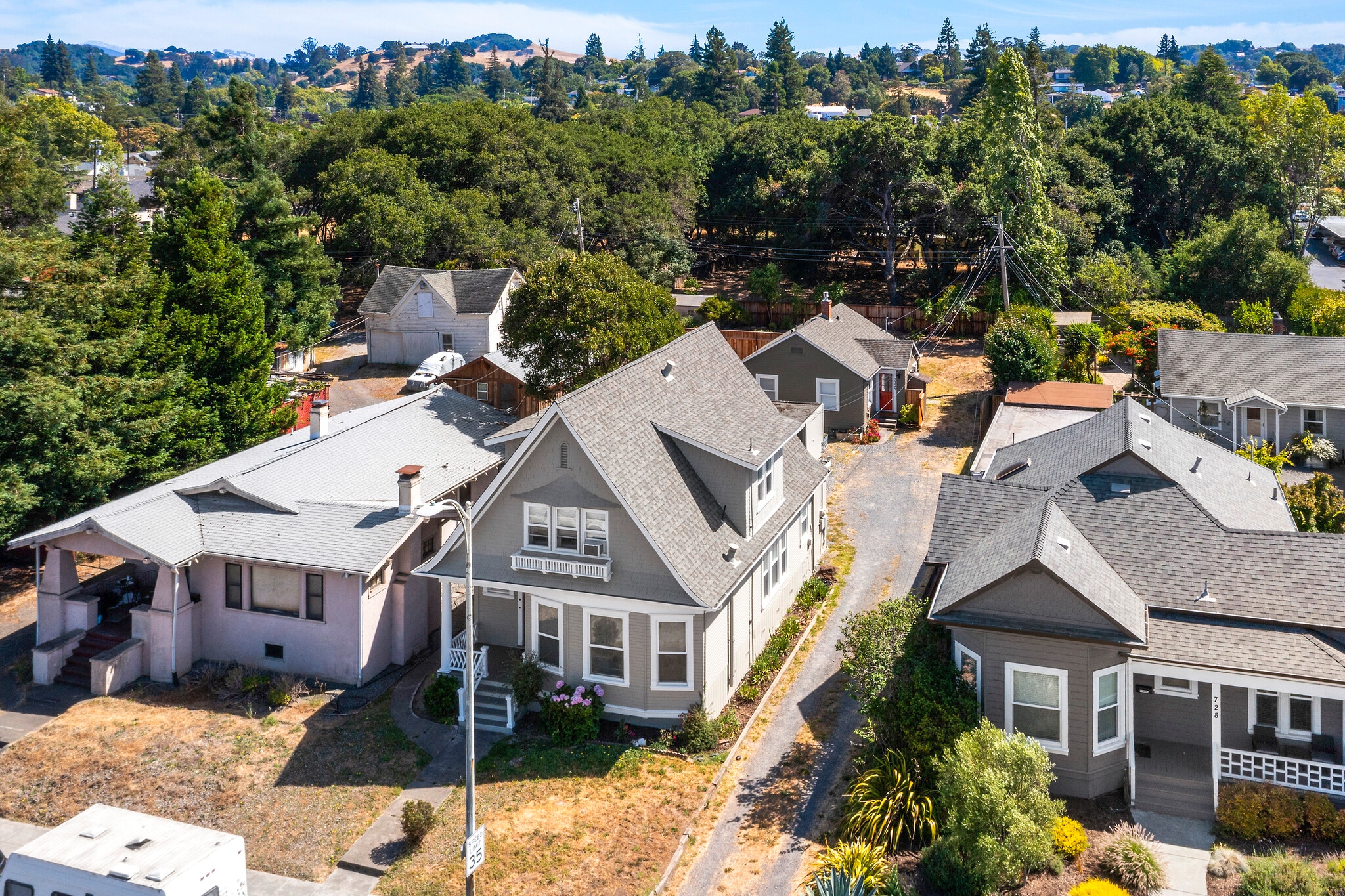 732 Petaluma Blvd S, Petaluma, CA à vendre Photo principale– Image 1 sur 17