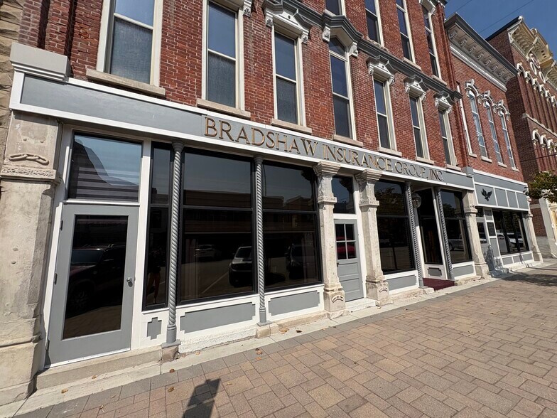 109 Main st, Delphi, IN à louer - Photo de l’immeuble – Image 3 sur 27