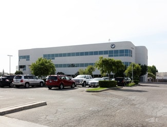 Plus de détails pour 5101 Office Park Dr, Bakersfield, CA - Bureau à louer